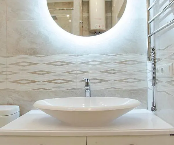 2-roomed With Living *